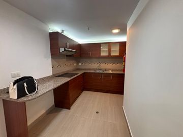 VENTA DEPARTAMENTO 3 DORM- AMPLIA TERRAZA. AV BRASIL
