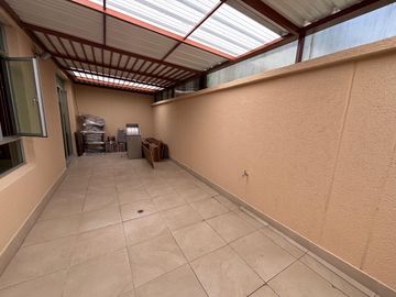 VENTA DEPARTAMENTO 3 DORM- AMPLIA TERRAZA. AV BRASIL