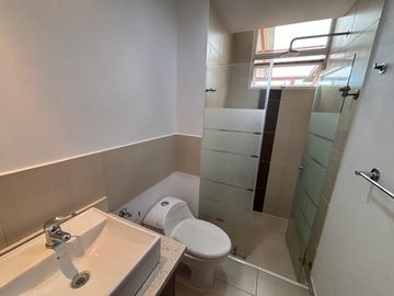 VENTA DEPARTAMENTO 3 DORM- AMPLIA TERRAZA. AV BRASIL