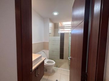 VENTA DEPARTAMENTO 3 DORM- AMPLIA TERRAZA. AV BRASIL