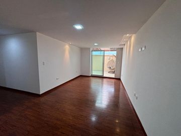 VENTA DEPARTAMENTO 3 DORM- AMPLIA TERRAZA. AV BRASIL