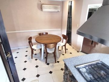 Chalet en venta en Villa Luzuriaga