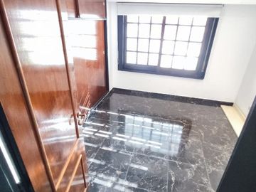 Chalet en venta en Villa Luzuriaga