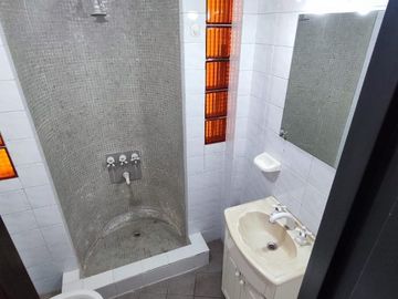 Chalet en venta en Villa Luzuriaga