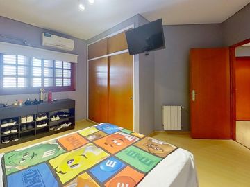 CASA VENTA 4 AMB AVELLANEDA PARQUE PILETA QUINCHO