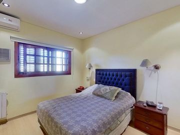 CASA VENTA 4 AMB AVELLANEDA PARQUE PILETA QUINCHO