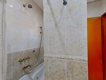 CASA VENTA 4 AMB AVELLANEDA PARQUE PILETA QUINCHO