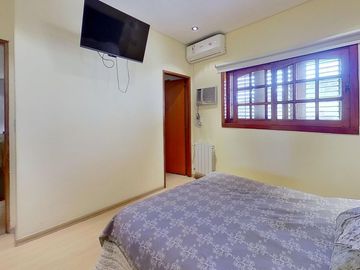 CASA VENTA 4 AMB AVELLANEDA PARQUE PILETA QUINCHO
