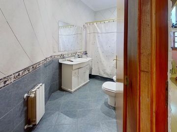 CASA VENTA 4 AMB AVELLANEDA PARQUE PILETA QUINCHO