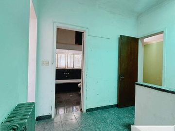 Casa en venta de 4 dormitorios c/ cochera en Centro