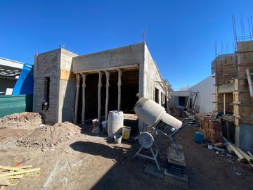 Casa a Estrenar en Venta en Barrio Terrazas Park