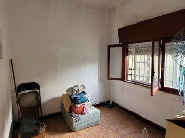 VENTA CASA  VIILLA LUZURIAGA LOTE PROPIO