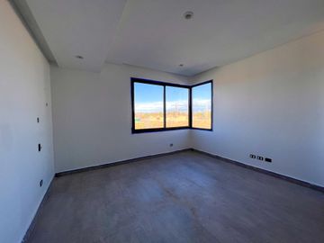 CASA EN VENTA BARRIO PRIVADO LA VACHERIE MAIPU