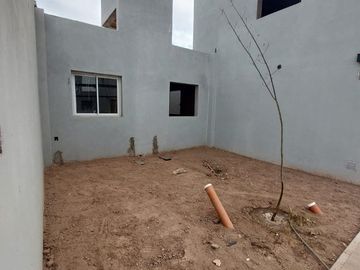 VENTA CASA MAIPU A ESTRENAR COMPLEJO PRIVADO