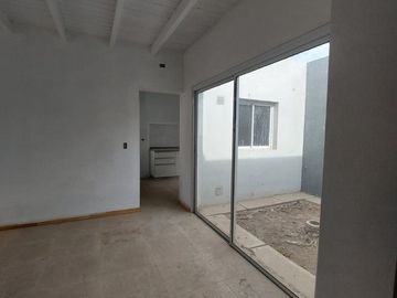 VENTA CASA MAIPU A ESTRENAR COMPLEJO PRIVADO