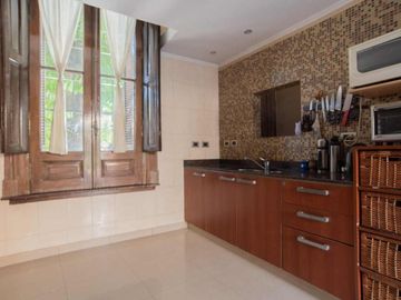 CASA EN VENTA. BOEDO 5 AMB PATIO PARRILLA TERRAZA