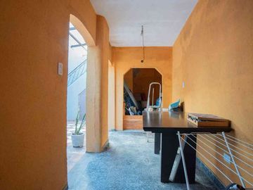 CASA EN VENTA. BOEDO 5 AMB PATIO PARRILLA TERRAZA