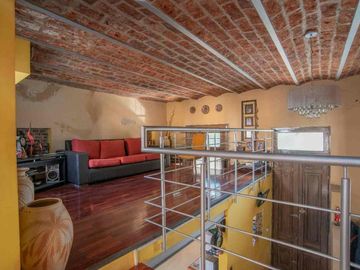 CASA EN VENTA. BOEDO 5 AMB PATIO PARRILLA TERRAZA