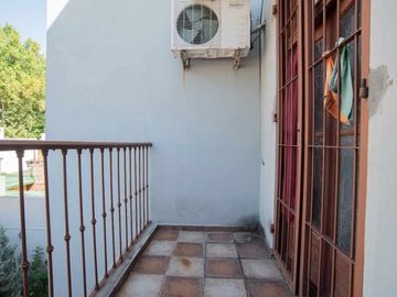 CASA EN VENTA. BOEDO 5 AMB PATIO PARRILLA TERRAZA