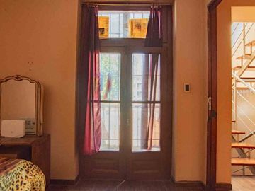 CASA EN VENTA. BOEDO 5 AMB PATIO PARRILLA TERRAZA