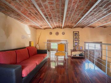 CASA EN VENTA. BOEDO 5 AMB PATIO PARRILLA TERRAZA