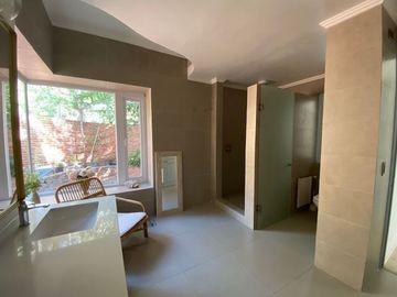 Casa en Venta en Colegio Newland