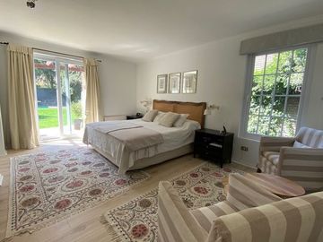 Casa en Venta en Colegio Newland