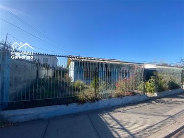 Casa en Venta en av padre hurtado con el pino