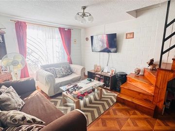 Casa en Venta en VILLA LA FORESTA QUILICURA