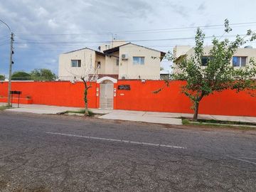 VENTA COMPLEJO DE 10 DEPARTAMENTOS. CAPITAL