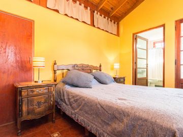 VENTA CASA 3 DORMITORIOS GLEW APTA CREDITO