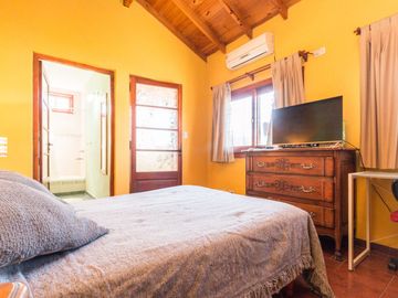 VENTA CASA 3 DORMITORIOS GLEW APTA CREDITO