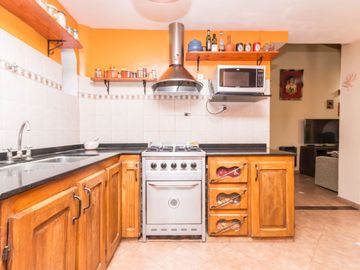 VENTA CASA 3 DORMITORIOS GLEW APTA CREDITO