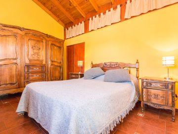 VENTA CASA 3 DORMITORIOS GLEW APTA CREDITO