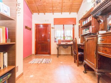 VENTA CASA 3 DORMITORIOS GLEW APTA CREDITO