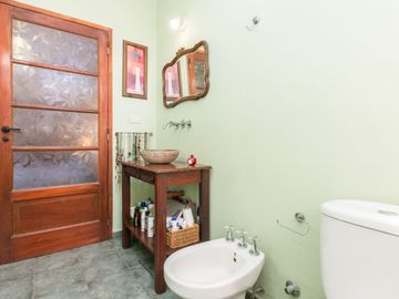 VENTA CASA 3 DORMITORIOS GLEW APTA CREDITO