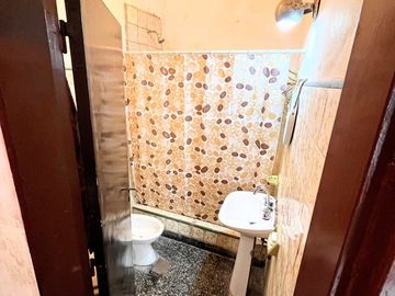 PH 4 amb en Venta Villa Crespo con Local y Garage