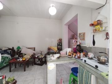 Venta Casa mas 2 departamentos Rafael Calzada