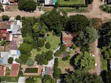 CASA 5 AMBIENTES EN VENTA LONGCHAMPS 3000mt2