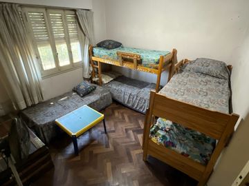 CASA 5 AMBIENTES EN VENTA LONGCHAMPS 3000mt2