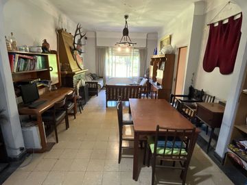 CASA 5 AMBIENTES EN VENTA LONGCHAMPS 3000mt2