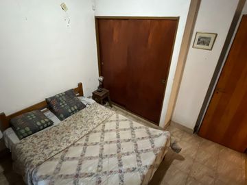 CASA 5 AMBIENTES EN VENTA LONGCHAMPS 3000mt2