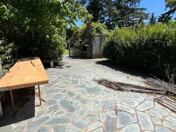 CASA 5 AMBIENTES EN VENTA LONGCHAMPS 3000mt2