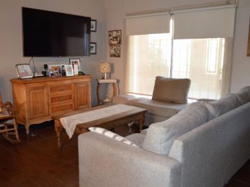 VENTA CASA 5 AMBIENTES EN LONGCHAMPS