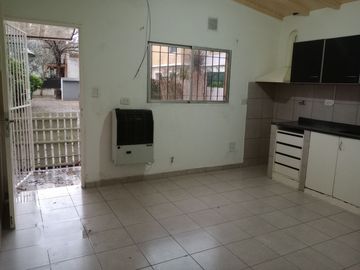DEPTO 3 AMB. CON COCHERA. PLANTA BAJA, TIGRE, TEDIN 159 , COMPLEJO CON PISCINA Y PARRILLA SIN EXPENSAS