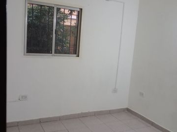 DEPTO 3 AMB. CON COCHERA. PLANTA BAJA, TIGRE, TEDIN 159 , COMPLEJO CON PISCINA Y PARRILLA SIN EXPENSAS