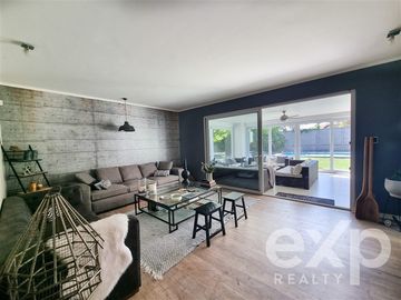 Casa en Venta en Condominio Las bandadas