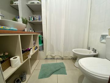 VENTA PH 4 AMBIENTES EN BERAZATEGUI CON PATIO