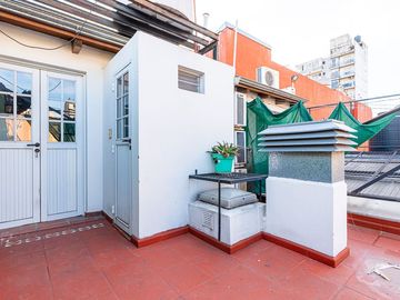CASA DE PASILLO EN VENTA LOURDES TRES DORMITORIOS