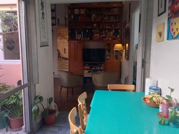 Departamento PH tipo casa, en venta Flores